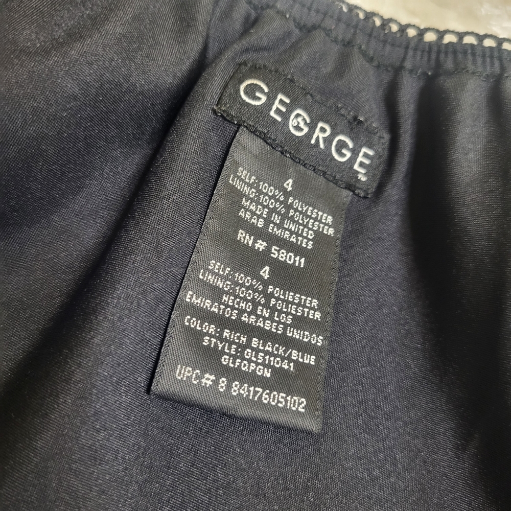 George Women's Skirt, Black with Blue Circles, Size 4 - Picture 6 of 6